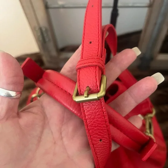 Boden Cherry Red Bucket Tassel Bag - Picture 6 of 11